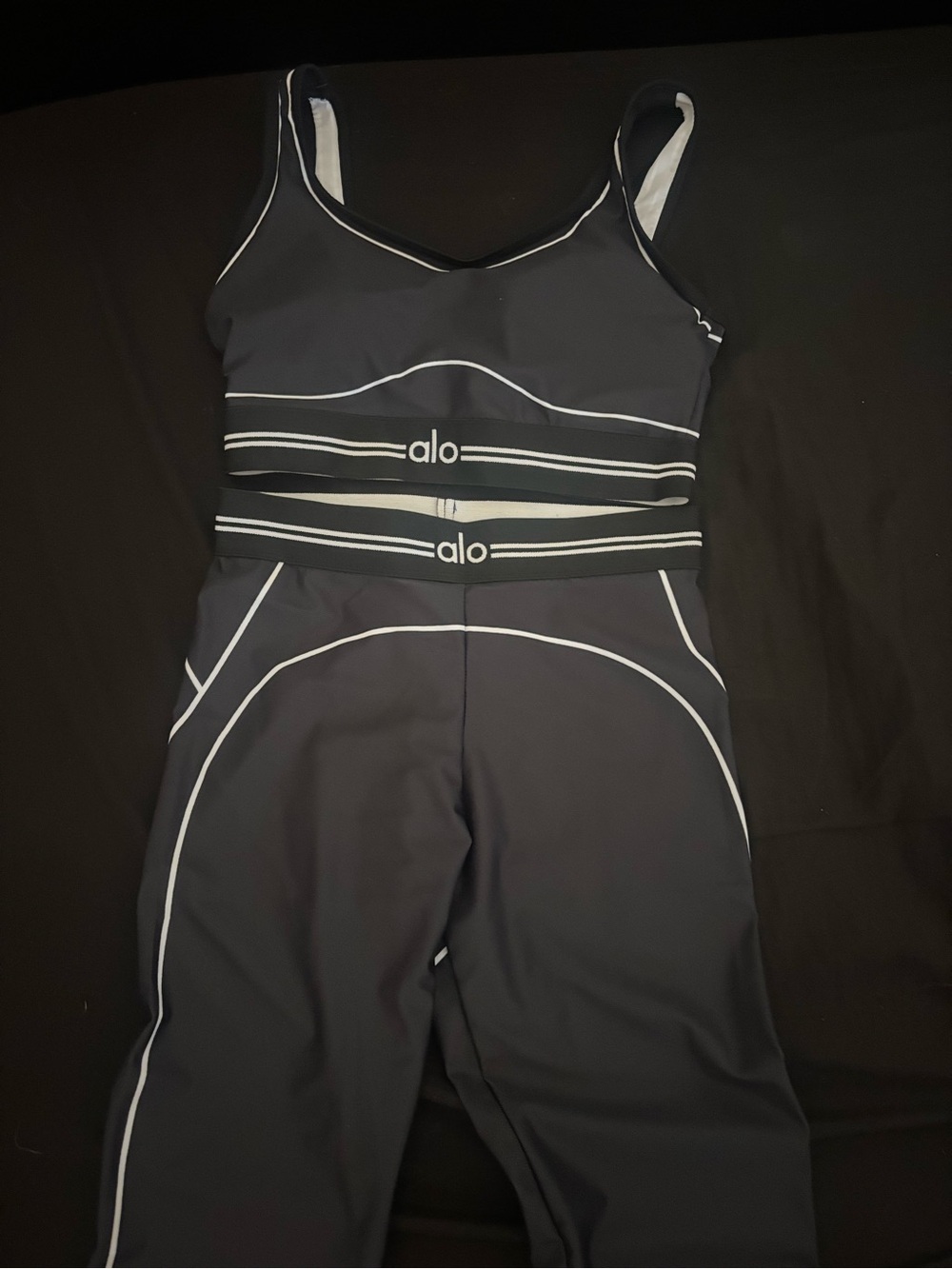 Alo woman black yoga set